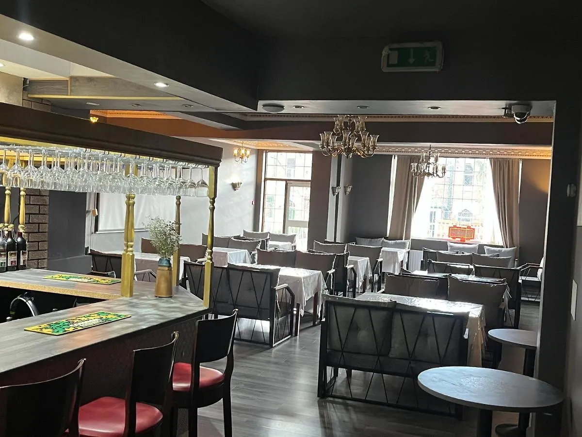White Rose Hotel And Restaurant Лидс